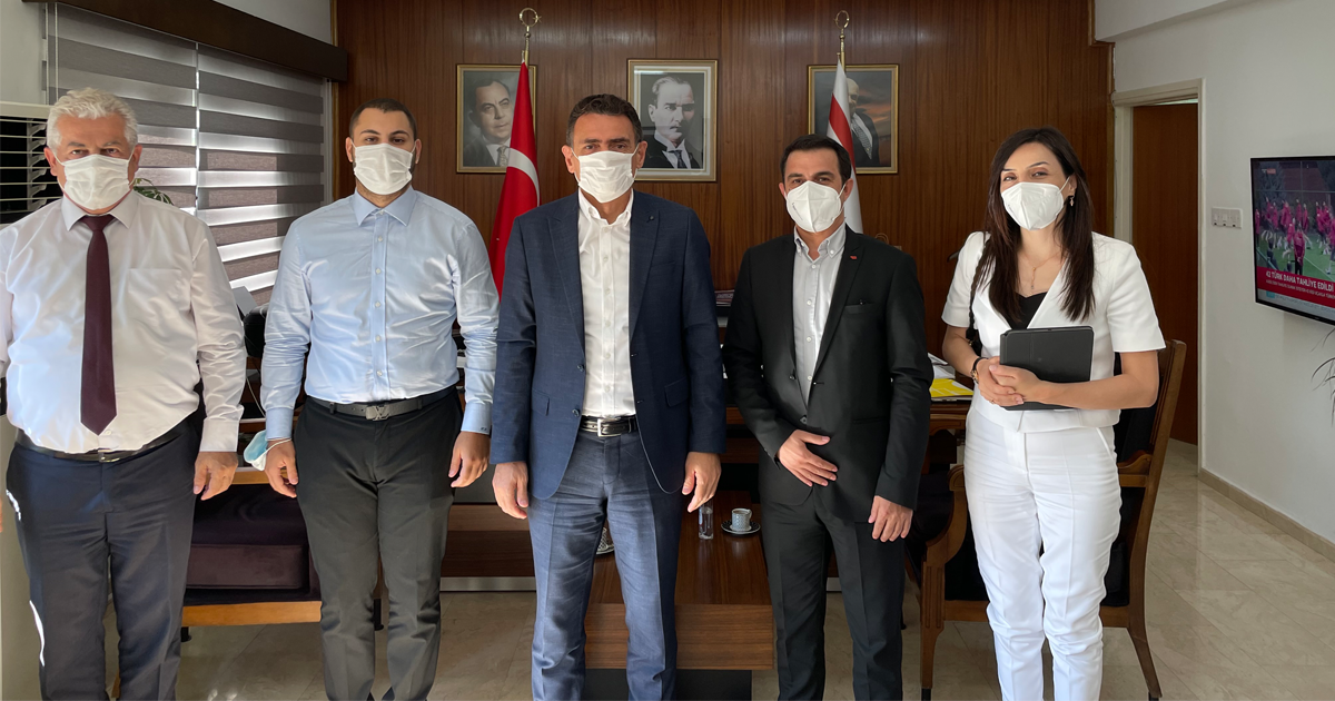 KMK Yöneticileri KKTC Maliye Bakanı Dursun Oğuz ile Buluştu